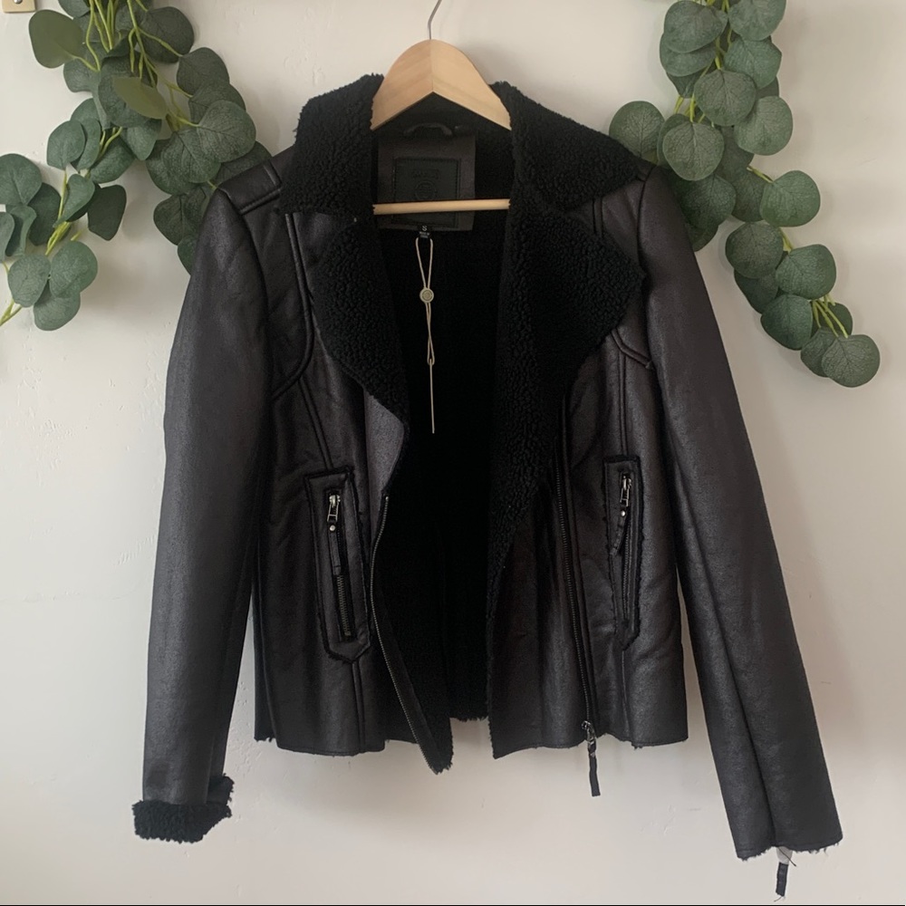 Max Studio - Zippered Jacket
